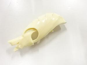 アンティーク　鯨　帯留め